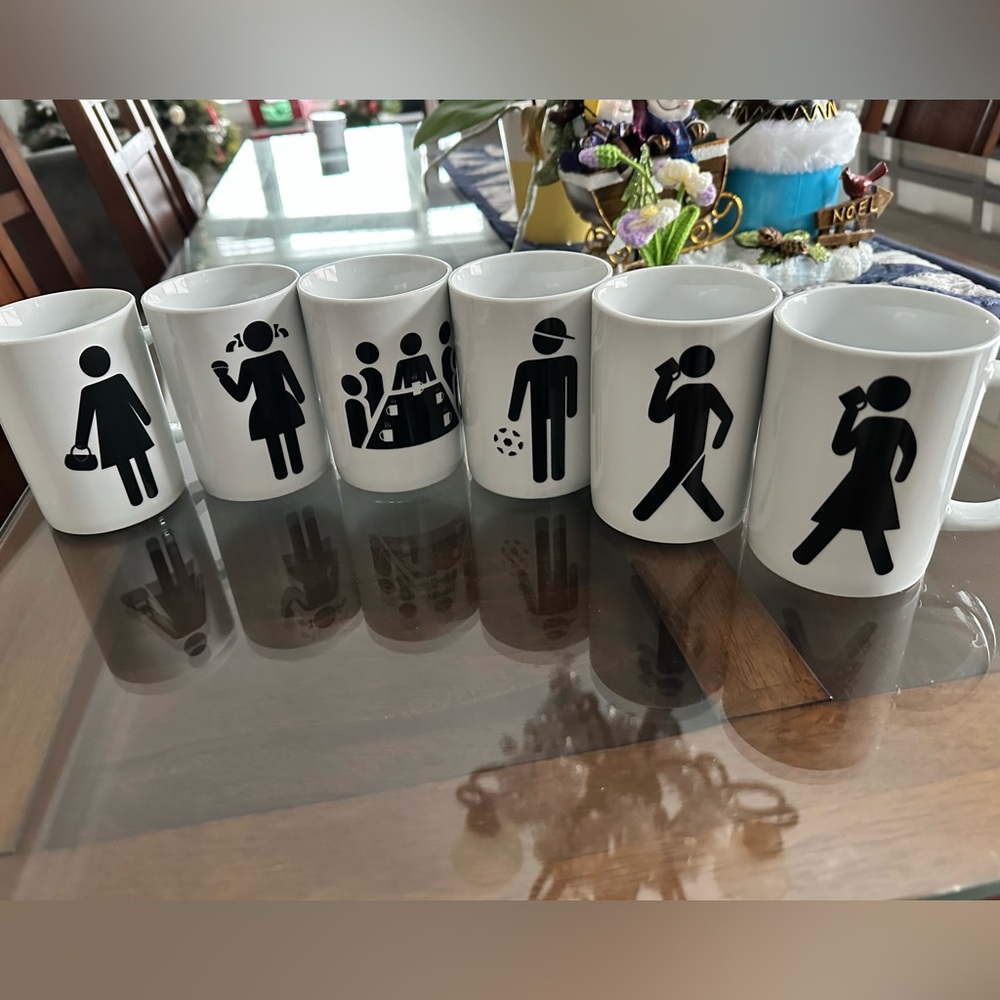 Set of six mugs